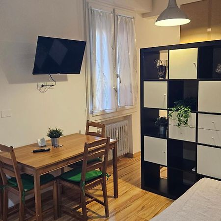 Residenza Ugo Bassi Apartment Bologna Exterior photo
