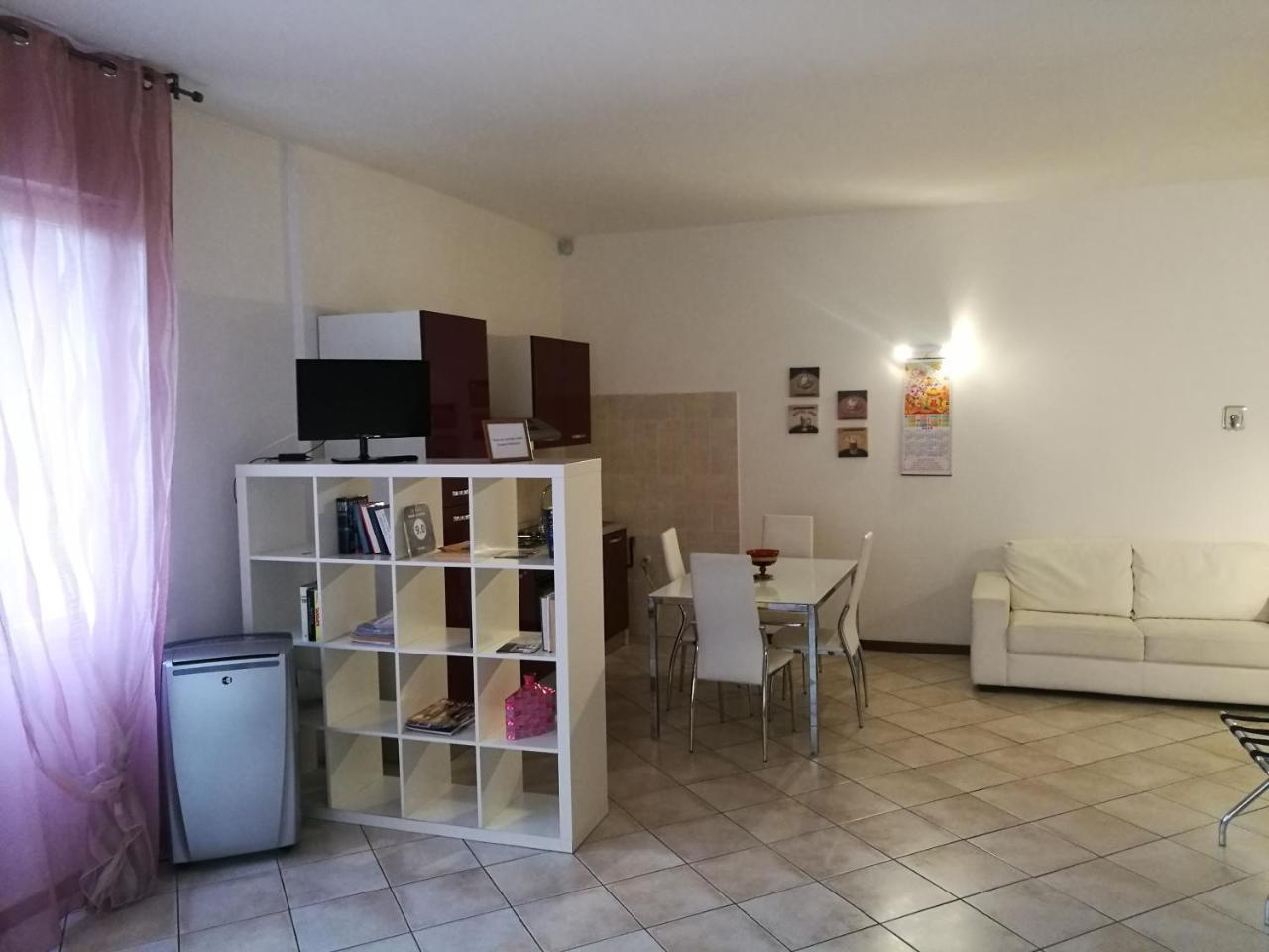 Residenza Ugo Bassi Apartment Bologna Exterior photo
